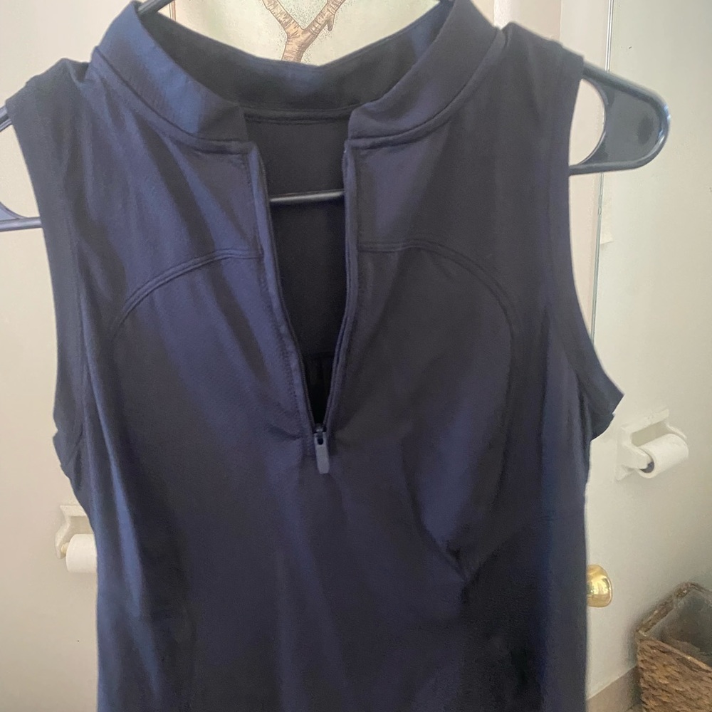 BLACK Lululemon Sleeveless Top